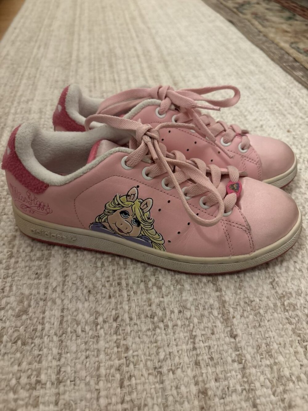 Adidas Stan Smith Miss Piggy Adicolor Muppets Pink Satin Sneakers Rare